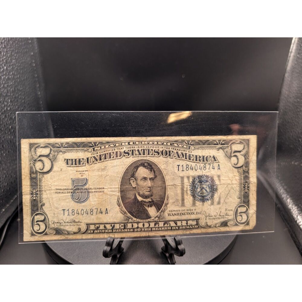 Series 1934 D $5 Blue Seal Silver Certificate Note T18404874A